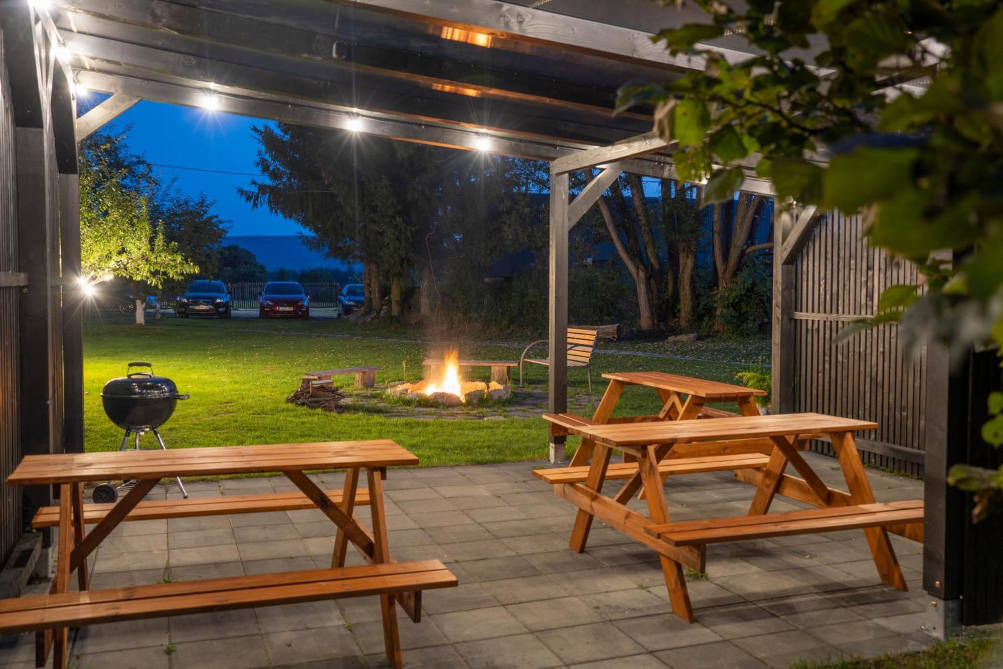 Dom W Domu - Izera Glamping Bed and Breakfast Gajowka  Exteriör bild